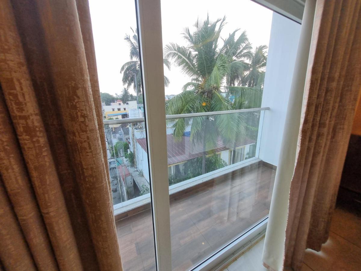 Hotel Plutus Residency Auroville Esterno foto