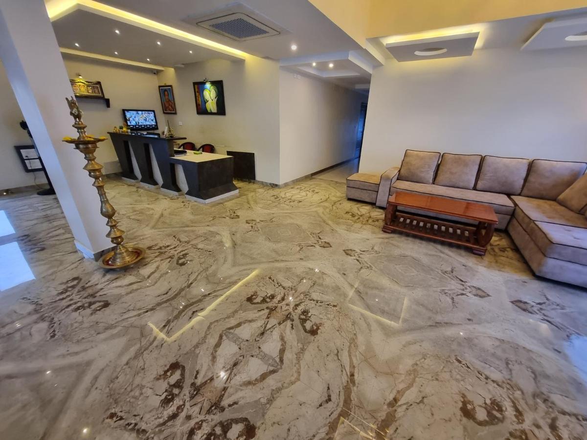 Hotel Plutus Residency Auroville Esterno foto