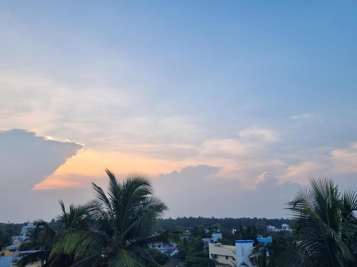 Hotel Plutus Residency Auroville Esterno foto